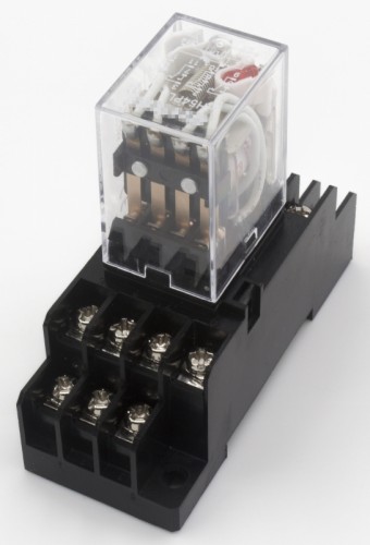 HH54PL-S220VAC电磁式中间继电器带有插座，220VAC线圈电压