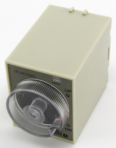 ST3PA-B-24V超级时间继电器带24VAC/DC工作电压