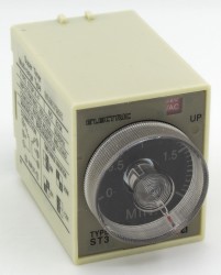 ST3PA-F-220VAC超级时间继电器带220VAC工作电压